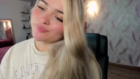  Luna online show from January 7, 2026, 2:58 am