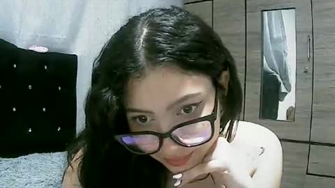 lunaa_sub online show from February 13, 2025, 3:07 am