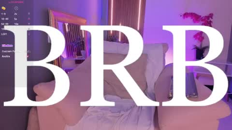 LunaaHarper online show from April 16, 2026, 9:39 pm