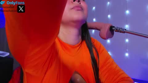 Luna Hatzel online show from January 30, 2025, 3:08 pm