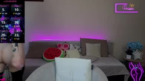 Snapshot of lunabelli chatting on April 8, 2026, 7:41 am LunaBelli online show from April 8, 2026, 7:41 am