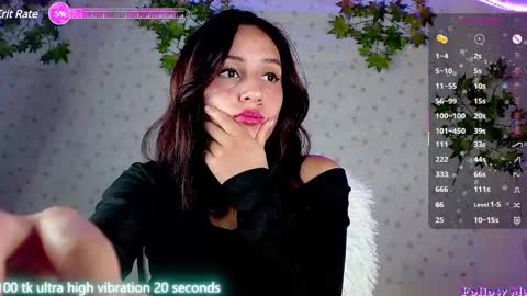 Luna online show from February 19, 2025, 11:36 pm