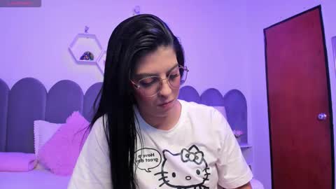 Luna Gomez online show from January 15, 2026, 2:05 am