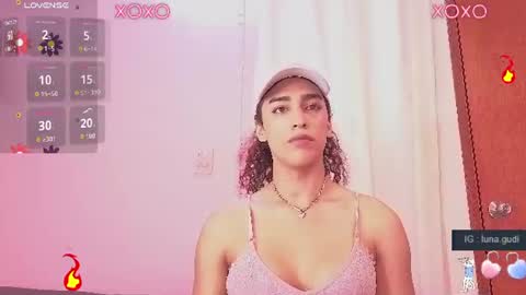 lunagudis online show from July 20, 2026, 5:04 pm