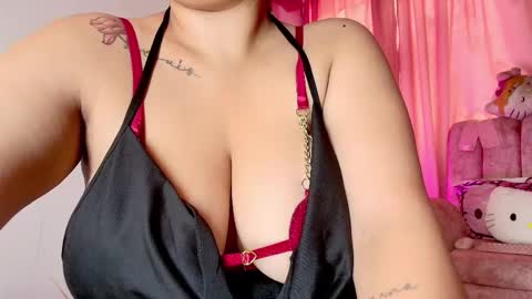 Scarleet online show from April 7, 2026, 12:38 pm