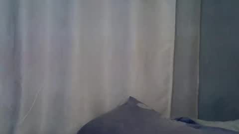 Snapshot of lunalove22_ chatting on October 4, 2025, 5:55 pm lunalove22_ online show from October 4, 2025, 5:55 pm