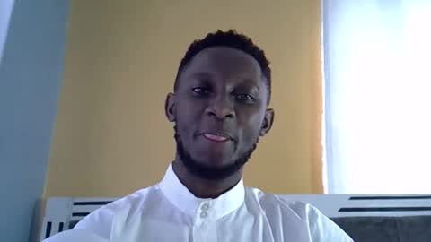 Snapshot of lunalove22_ chatting on October 29, 2025, 3:53 am lunalove22_ online show from October 29, 2025, 3:53 am