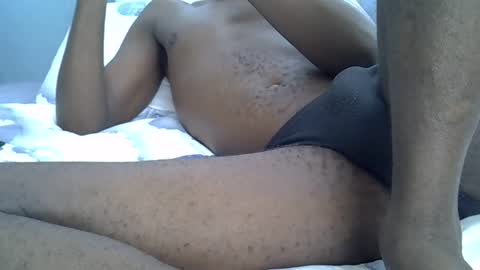 lunalove22_ online show from November 15, 2025, 5:38 am