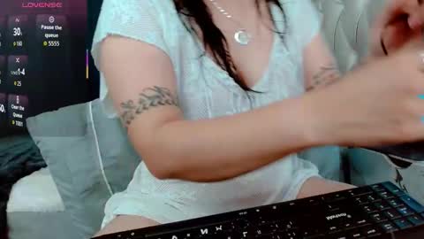 Luna online show from March 3, 2026, 7:20 pm