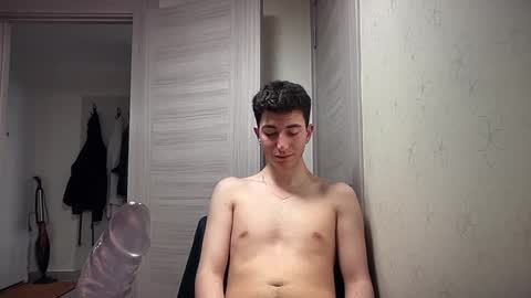 Snapshot of lunamalpica chatting on January 27, 2025, 4:54 pm LunaPica online show from January 27, 2025, 4:54 pm