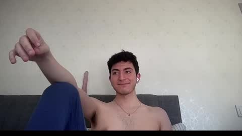 Snapshot of lunamalpica chatting on February 14, 2025, 12:57 pm LunaPica online show from February 14, 2025, 12:57 pm