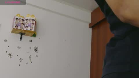 LUNA online show from October 1, 2025, 4:13 pm