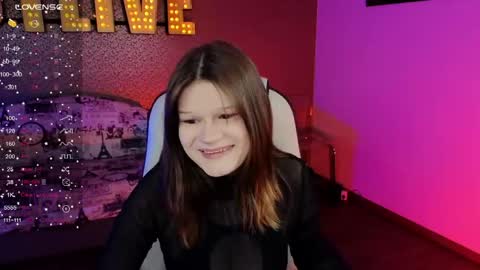 Luna online show from March 6, 2026, 12:01 pm