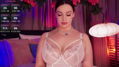 Luna  next streams Mon Fri Sat Sun 8pm-5am gmt0 online show from December 27, 2024, 12:50 am