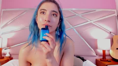 Luna Page online show from March 11, 2025, 8:53 pm