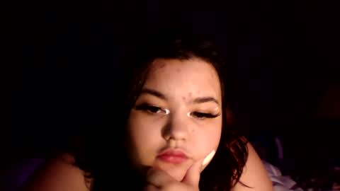 Snapshot of lunar_nightstar chatting on November 2, 2025, 7:00 am lunar_nightstar online show from November 2, 2025, 7:00 am