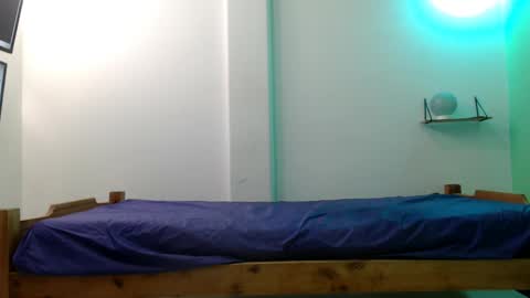 luna online show from April 19, 2026, 2:11 am