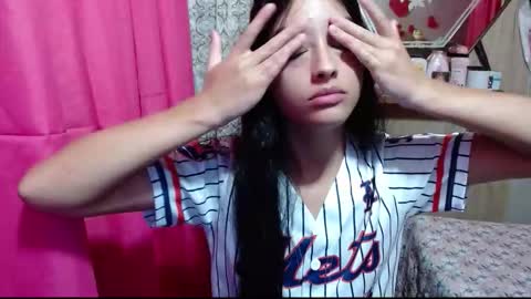 Luna online show from January 8, 2026, 7:05 pm