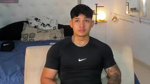 Lunay online show from December 20, 2025, 12:07 am