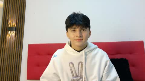 Snapshot of lunaydream chatting on April 26, 2026, 11:19 am lunaydream online show from April 26, 2026, 11:19 am