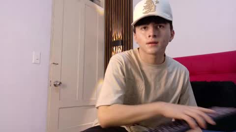 Snapshot of lunaydream chatting on May 2, 2026, 11:15 am lunaydream online show from May 2, 2026, 11:15 am