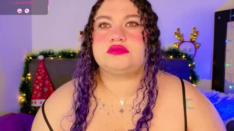 L U N I T A  online show from December 2, 2025, 3:56 am