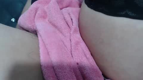 Snapshot of lunitaqueen_ chatting on January 18, 2025, 5:52 am Luna Tamara online show from January 18, 2025, 5:52 am