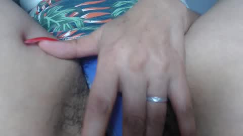 Snapshot of lunitaqueen_ chatting on February 25, 2025, 9:31 am Luna Tamara online show from February 25, 2025, 9:31 am