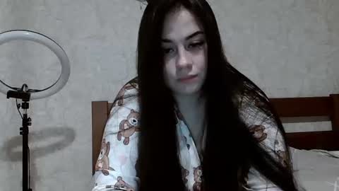 Snapshot of lunivar_ chatting on February 27, 2026, 7:36 pm Kate online show from February 27, 2026, 7:36 pm