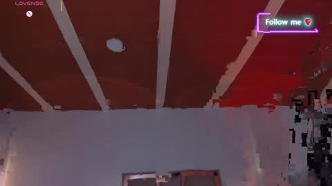 Snapshot of lunna_roosee chatting on April 30, 2026, 5:03 am LUNA ROSE online show from April 30, 2026, 5:03 am