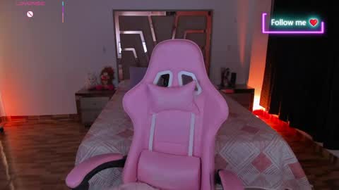 Snapshot of lunna_roosee chatting on May 5, 2026, 3:03 am LUNA ROSE online show from May 5, 2026, 3:03 am
