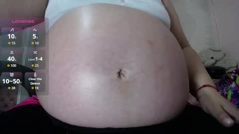 Katty   what ever do you want on my pv is for extra tokens minimi 250 tks ty u for understand online show from October 3, 2025, 3:03 am