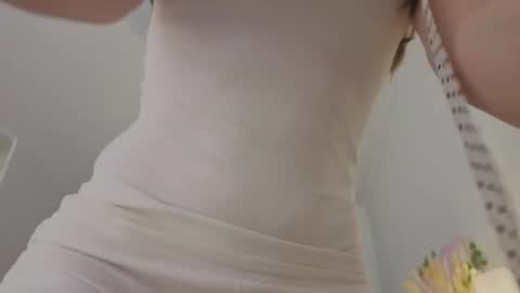 Snapshot of lunoria chatting on May 30, 2026, 10:40 pm lunoria online show from May 30, 2026, 10:40 pm