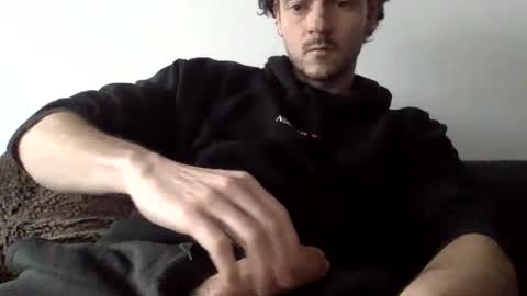 Snapshot of lupine_666 chatting on December 29, 2024, 1:38 pm Lupine online show from December 29, 2024, 1:38 pm