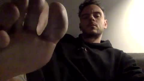 Lupine online show from April 7, 2026, 9:48 pm