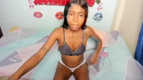 lupita_hot77 online show from November 1, 2025, 5:09 am