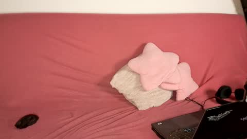 Snapshot of luros_modasy chatting on January 19, 2025, 12:17 am Luros Modasy online show from January 19, 2025, 12:17 am