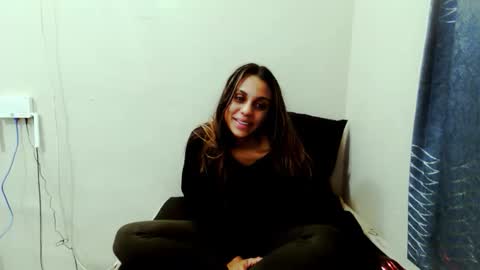luscious_lexy online show from May 3, 2026, 4:29 am