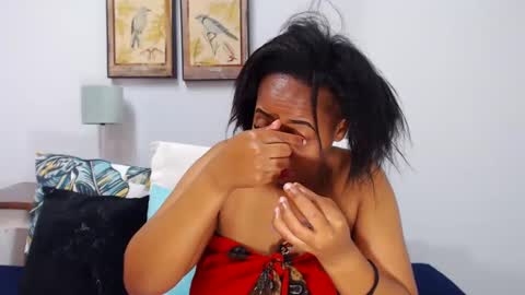 Snapshot of lusciousboobzz chatting on November 3, 2025, 8:04 am lusciousboobzz online show from November 3, 2025, 8:04 am