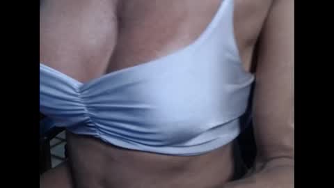 lusexyhot online show from January 21, 2025, 2:00 am