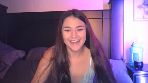 Snapshot of lushlolly chatting on January 19, 2025, 5:48 am lushlolly online show from January 19, 2025, 5:48 am