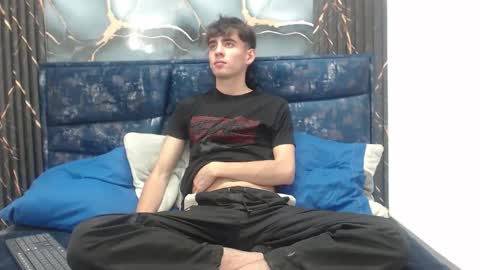 Snapshot of lust_demian chatting on March 12, 2026, 12:00 pm lust_demian online show from March 12, 2026, 12:00 pm