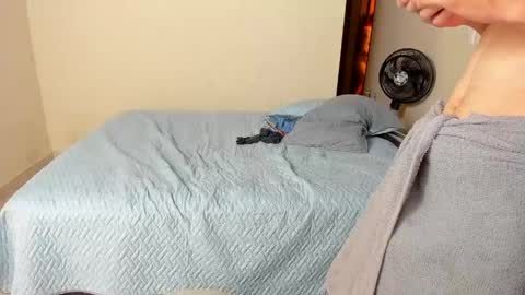 Snapshot of lust_duo1 chatting on May 15, 2026, 11:34 pm Lucy David online show from May 15, 2026, 11:34 pm