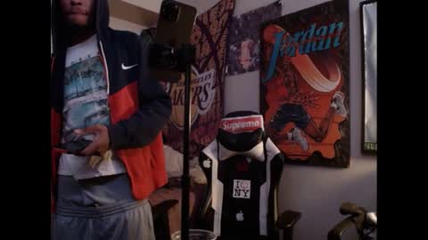 Snapshot of lust_j chatting on December 3, 2024, 4:58 am LUST online show from December 3, 2024, 4:58 am