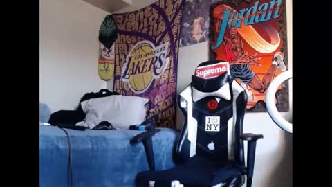 Snapshot of lust_j chatting on December 8, 2024, 3:24 pm LUST online show from December 8, 2024, 3:24 pm