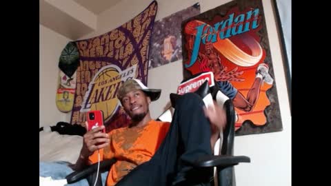 Snapshot of lust_j chatting on December 10, 2024, 11:30 pm LUST online show from December 10, 2024, 11:30 pm