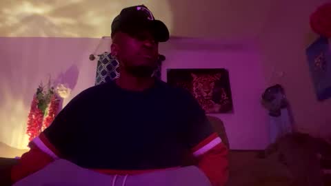 Snapshot of lust_j chatting on November 25, 2025, 7:19 am LUST online show from November 25, 2025, 7:19 am