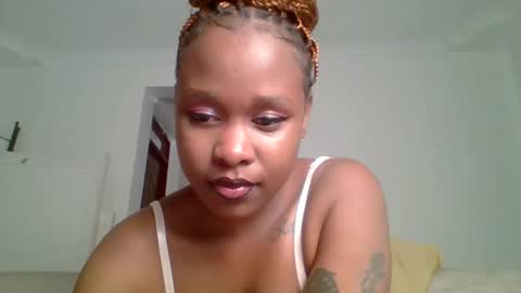 Snapshot of lust_mistress chatting on December 1, 2025, 5:12 am lust_mistress online show from December 1, 2025, 5:12 am