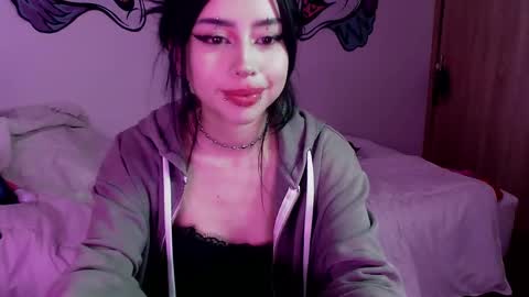 Snapshot of lustful_aprilx chatting on December 6, 2024, 12:56 am Valerie April online show from December 6, 2024, 12:56 am