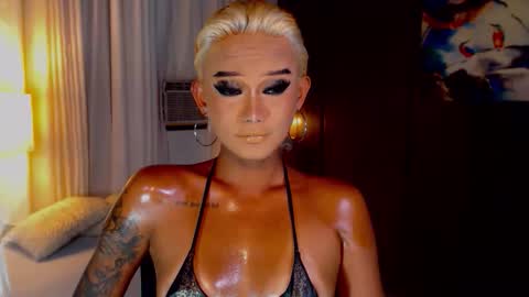 AdriannaFowks online show from May 29, 2026, 2:48 pm